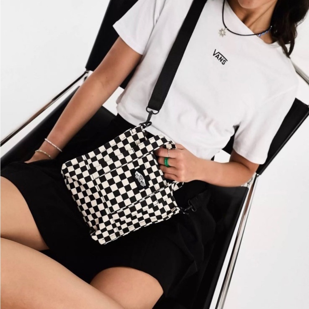 brand new vans checkered tote